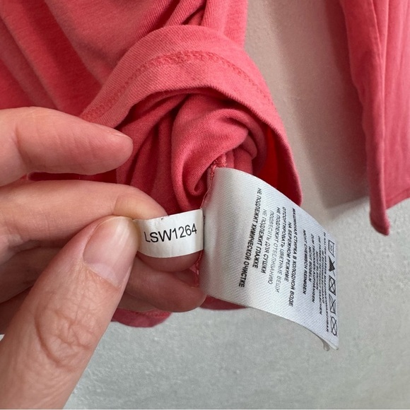 Lole Wrap Style V-neck Long Sleeve Salmon Pink Size Medium - Picture 4 of 7